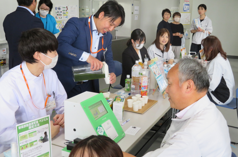 野菜ジュースの試飲会